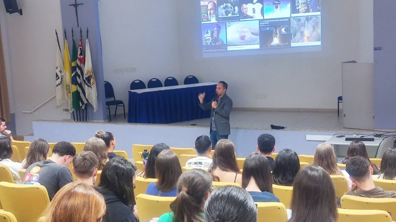 Brazil Flying Labs inspira futuros comunicadores da PUCC com inteligência artificial